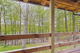 69 E Shore Dr, Hawley, PA 18428 - Photo 33