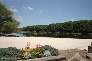 69 E Shore Dr, Hawley, PA 18428 - Photo 63
