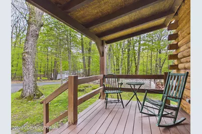  69 E Shore Drive, Hawley, PA 18428 - Photo 9