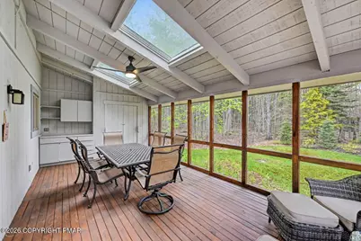  5106 Pioneer Trail, Pocono Pines, PA 18350 - Photo 27