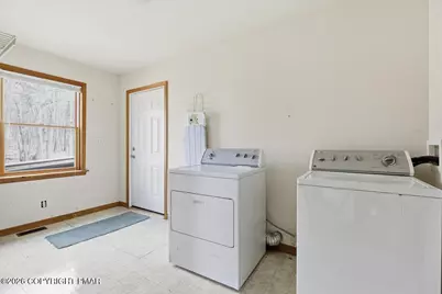  102 Loveland Drive, Tafton, PA 18464 - Photo 33
