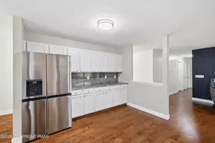 15 Mountain Dr, Mount Pocono, PA 18344 - Photo 9