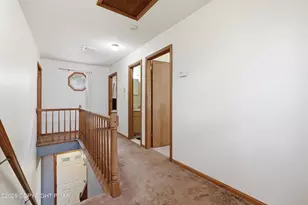 2327 Woodcrest Dr, East Stroudsburg, PA 18302 - Photo 17