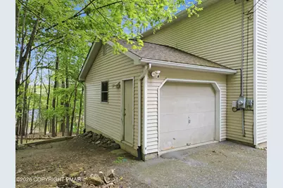  2327 Woodcrest Drive, East Stroudsburg, PA 18302 - Photo 49