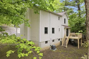 2327 Woodcrest Dr, East Stroudsburg, PA 18302 - Photo 45