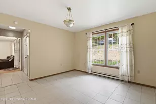 2327 Woodcrest Dr, East Stroudsburg, PA 18302 - Photo 15