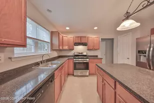 116 Daffodil Dr, East Stroudsburg, PA 18301 - Photo 13