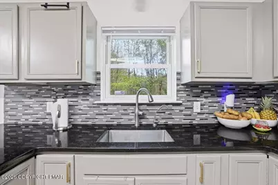  2108 Freedom Way, Pocono Summit, PA 18346 - Photo 25
