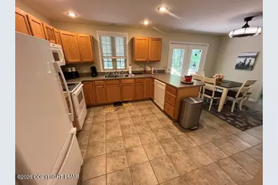  5 Cardinal Drive, Gouldsboro, PA 18424 - Photo 13