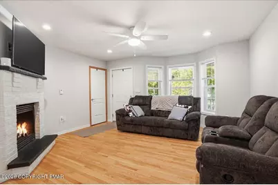  12 Rockway Court, Lake Ariel, PA 18436 - Photo 3