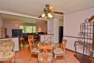 218 Applewood Dr, Swiftwater, PA 18370 - Photo 9
