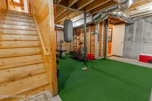 1160 Bluebird Ln, Bushkill, PA 18324 - Photo 31