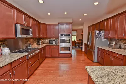  1007 Jefferson Drive, East Stroudsburg, PA 18301 - Photo 9