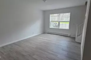 4715 Norwood Ln, Tobyhanna, PA 18466 - Photo 3
