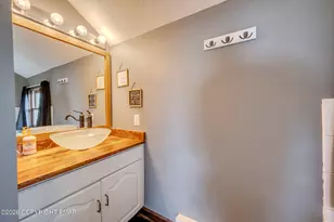 143 Switzgabel Dr, Brodheadsville, PA 18322 - Photo 23