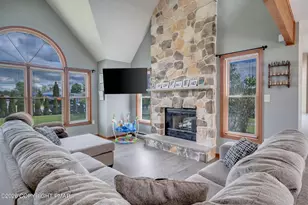 143 Switzgabel Dr, Brodheadsville, PA 18322 - Photo 5