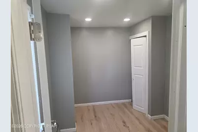  121 Oak Street #1, Wilkes Barre, PA 18702 - Photo 9
