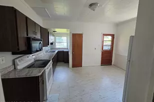 819 S 9th Ave, Scranton, PA 18504 - Photo 5