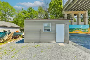 237 White St, Weissport, PA 18235 - Photo 33