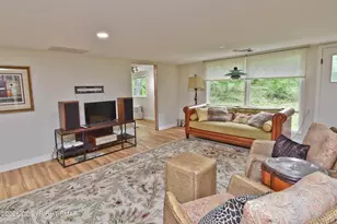 107 Arrowwood Dr, East Stroudsburg, PA 18302 - Photo 7