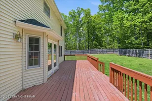 2407 Larkspur Dr, Stroudsburg, PA 18360 - Photo 43