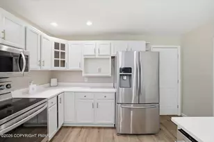 2407 Larkspur Dr, Stroudsburg, PA 18360 - Photo 17