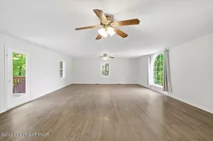 2407 Larkspur Dr, Stroudsburg, PA 18360 - Photo 25