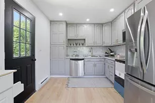 215 Greenbriar Cir, Tobyhanna, PA 18466 - Photo 11