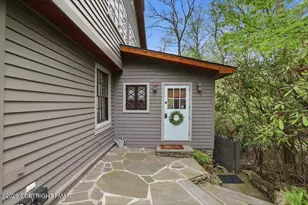 223 Huckleberry Ln, Buck Hill Falls, PA 18323 - Photo 71