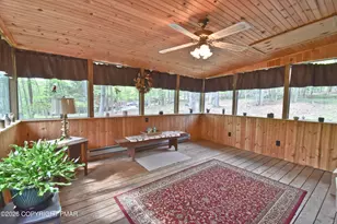 1121 Fawn Run, Bushkill, PA 18324 - Photo 9