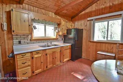  1121 Fawn Run, Bushkill, PA 18324 - Photo 5
