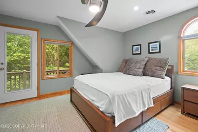  5532 Woodland Avenue, Pocono Pines, PA 18350 - Photo 23