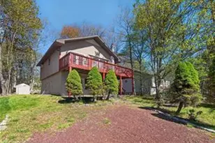 6060 Boardwalk Dr, Tobyhanna, PA 18466 - Photo 5