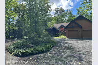  4111 Old Creek Path, Pocono Pines, PA 18350 - Photo 3