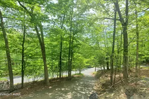 5873 Decker Rd, Bushkill, PA 18324 - Photo 27