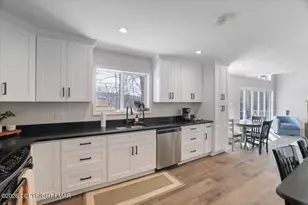 5873 Decker Rd, Bushkill, PA 18324 - Photo 5