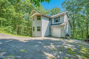 164 Bellingham Dr, Bushkill, PA 18324 - Photo 3
