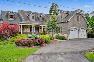 3 Redwood Ln, East Stroudsburg, PA 18301 - Photo 9