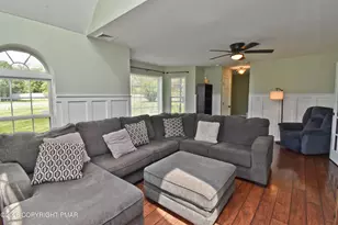219 Orchard View Dr, Effort, PA 18330 - Photo 5