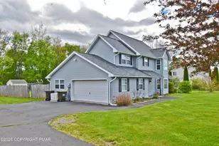 219 Orchard View Dr, Effort, PA 18330 - Photo 45