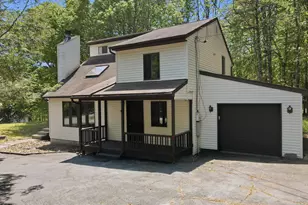 107 Morris Pl, Bushkill, PA 18324 - Photo 3