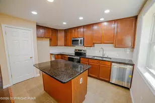 7170 Winnebago Dr, Pocono Lake, PA 18347 - Photo 15