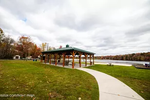 7170 Winnebago Dr, Pocono Lake, PA 18347 - Photo 85