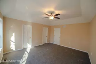 7170 Winnebago Dr, Pocono Lake, PA 18347 - Photo 21