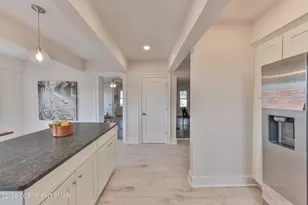 589 S Delaware Dr, Mount Bethel, PA 18343 - Photo 15