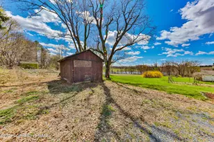 589 S Delaware Dr, Mount Bethel, PA 18343 - Photo 55
