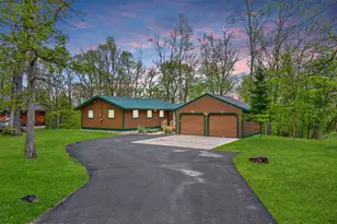 307 Timber Hill Rd, Henryville, PA 18332 - Photo 1