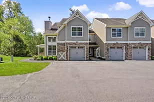 1408 Bungalow Rd, Pocono Pines, PA 18350 - Photo 1