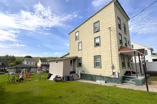 521 Oak St, Jim Thorpe, PA 18229 - Photo 9