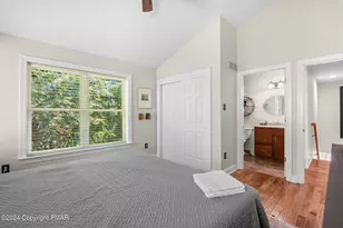 395 N Lake Dr, Lake Harmony, PA 18624 - Photo 41